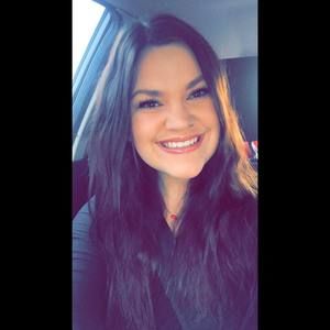 Meet your Posher, Olivia